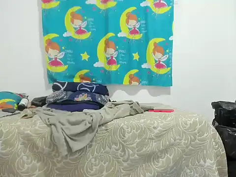 دردشة SusanaEshwar الجنسية المباشرة