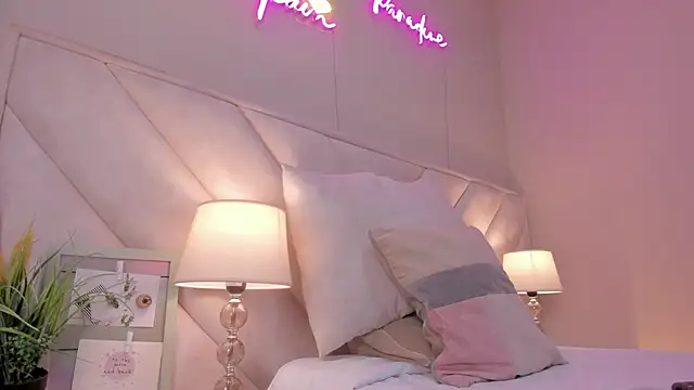 _emily__st's Live XXX Chat