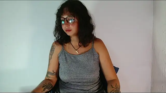 Chat XXX ao vivo de myamillor