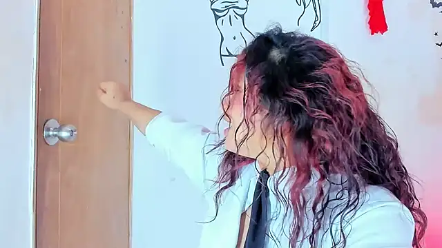 Emily_Coper18 现场XXX聊天