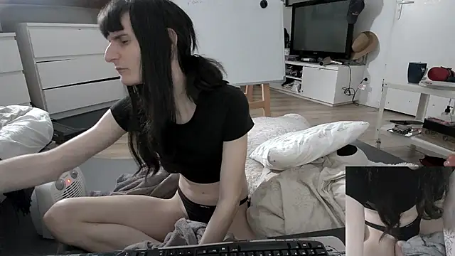 CeriseLapine – webcam-show