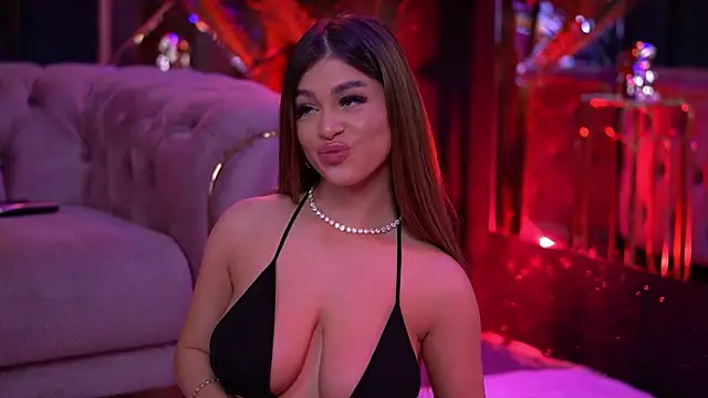 BellaNoirre Live XXX-chat