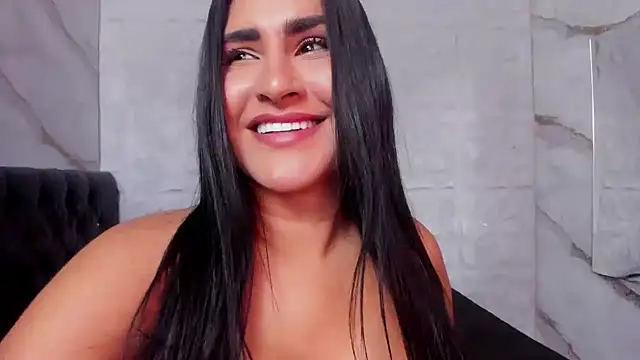 rosalia-04's Live XXX Chat