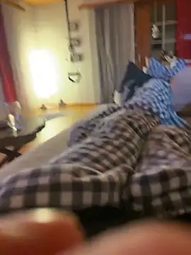 nightbound99 Adlı Modelin Canlı XXX Sohbeti