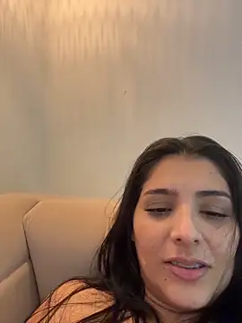 YummyAnna_: онлайн-секс-чат