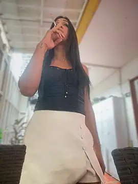 Ashly_Miller Adlı Modelin Canlı XXX Sohbeti