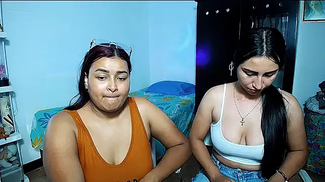 violeta_rous' Live XXX Chat