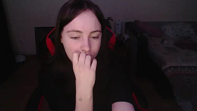 Laralianna Chat XXX live