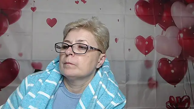 EmiliaGree: απευθείας συνομιλία ΧΧΧ