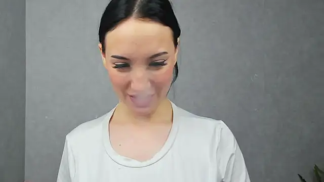 Živý XXX chat EileenMoores