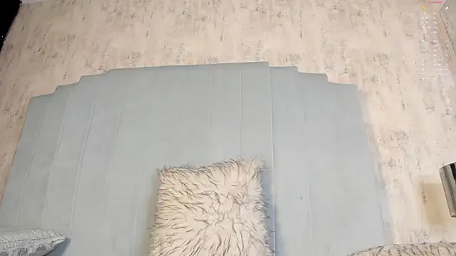 EmilyMiller_22: онлайн-секс-чат