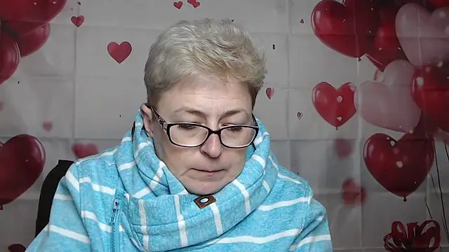 EmiliaGree: απευθείας συνομιλία ΧΧΧ