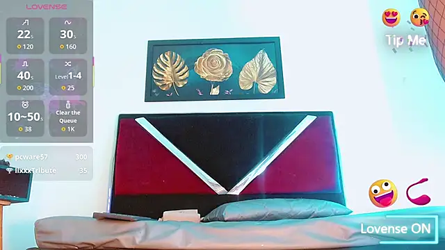 katha_Crawford: διαδικτυακό σόου στην κάμερα