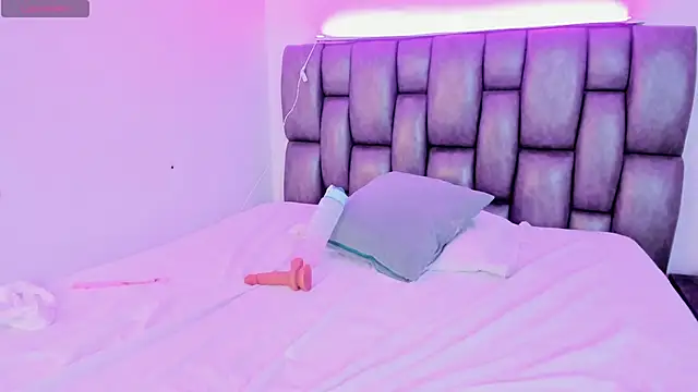 Alicee_Broownn 现场XXX聊天