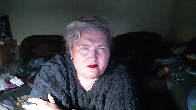 Lana555 Adlı Modelin Canlı XXX Sohbeti