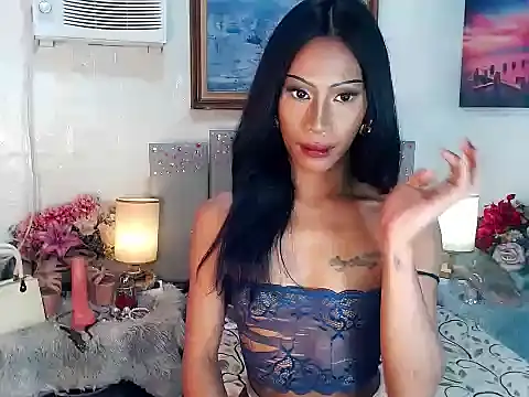 Tarah_MC_Collins ওয়েবক্যাম শো