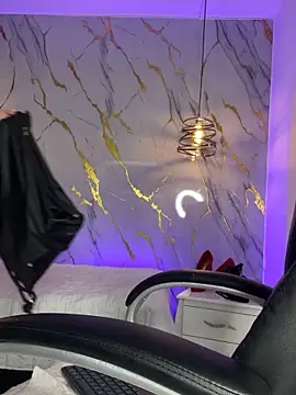 Онлайн чат XXX Scaarlettfox