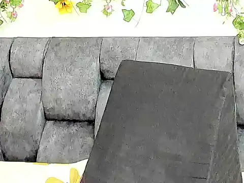 AriCollinss: онлайн-секс-чат