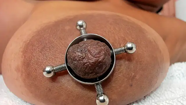 Chat XXX ao vivo de zara_lopez