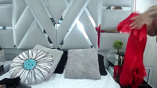 MonzerratBoyer's Webcam Show