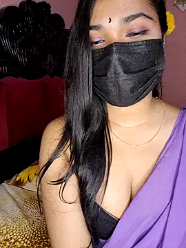 ariya-03 在線直播表演