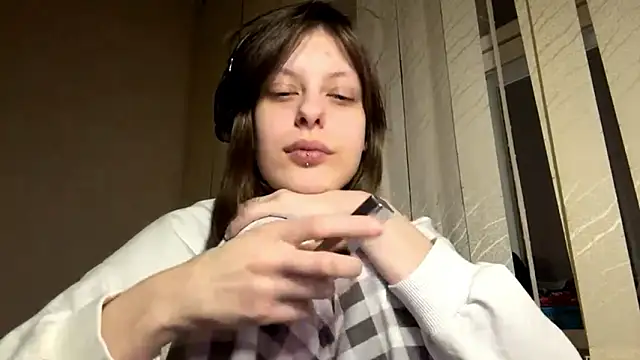 Love_Only_Sofia: онлайн-секс-чат