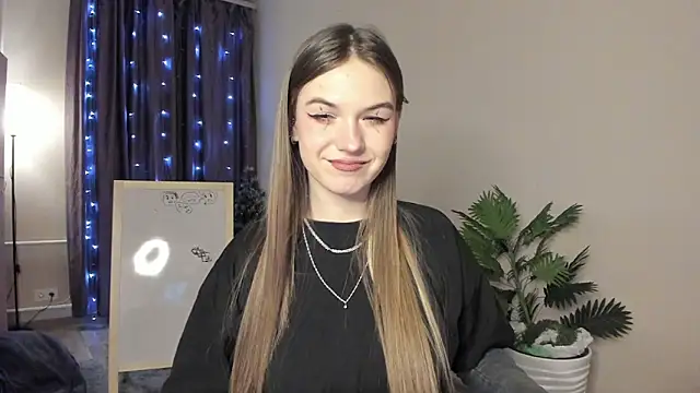 luna_lust_212 Adlı Modelin Canlı XXX Sohbeti