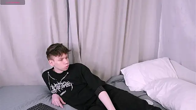 Webkamerová show elliot_mars_