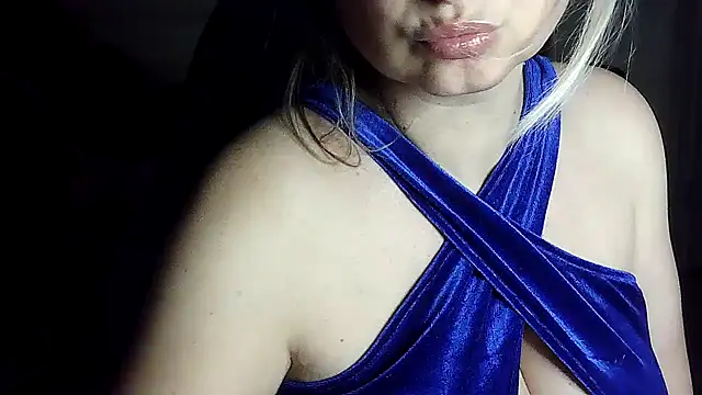 RubiLakros 现场XXX聊天