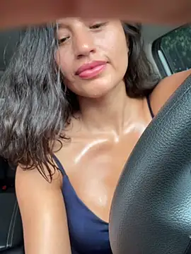 sexi_noemi: онлайн-секс-чат