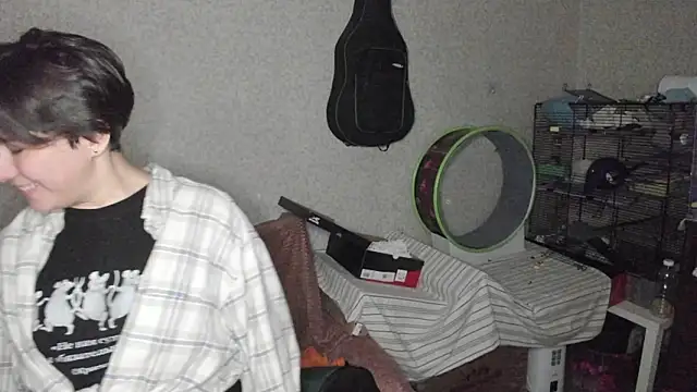 Chat +18 de VermilionThorn ao vivo