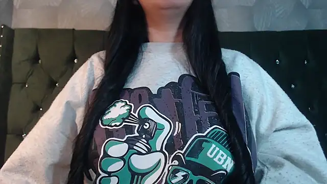 CarolineBrunxn Live XXX chat