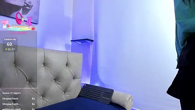 AuroraSimmons' Live XXX Chat