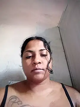 Chatroom XXX en direct de Giselabrunette25