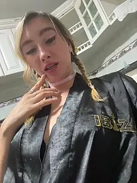 MaryDeniro: онлайн-секс-чат