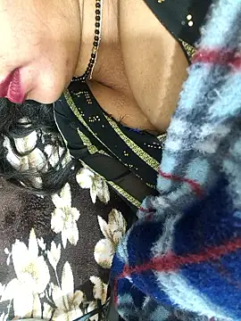 Chat +18 de Sharmila-Singh ao vivo