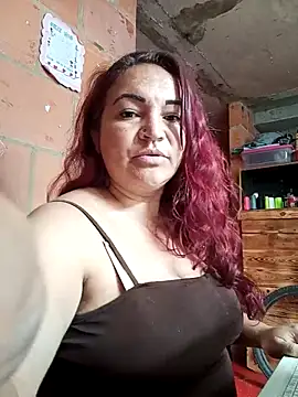 isis_milove: онлайн-секс-чат