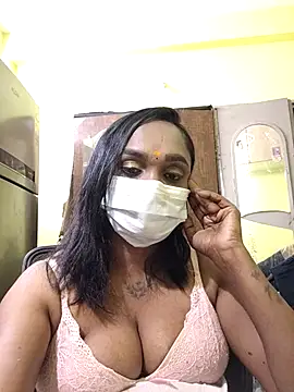 Dharshini98 webcam show