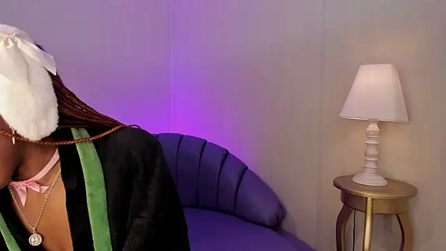 Онлайн чат XXX Midnight_Bluee