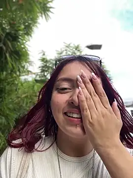 CamiTeaseX_: онлайн-секс-чат