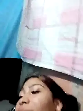 Chat +18 de Angeles_hot20 ao vivo