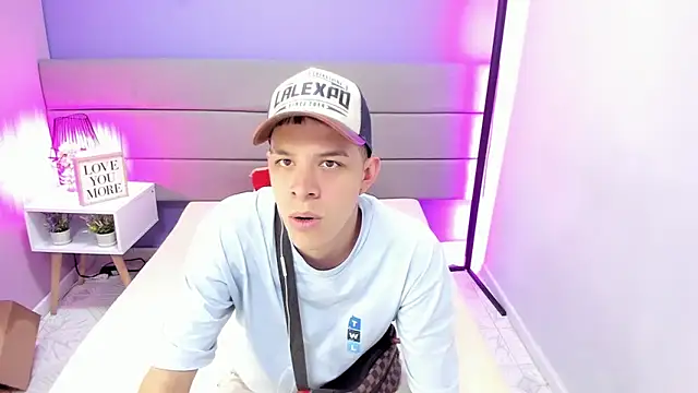 Онлайн чат XXX Ashleyyrobert