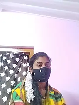 Webkamerová show Tamil_Hot_RoyalQueen