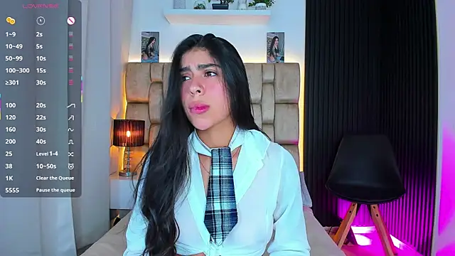 Chat XXX en directo de little_sophie18