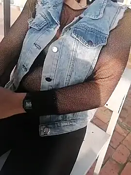 Chat +18 de sophie_banger ao vivo