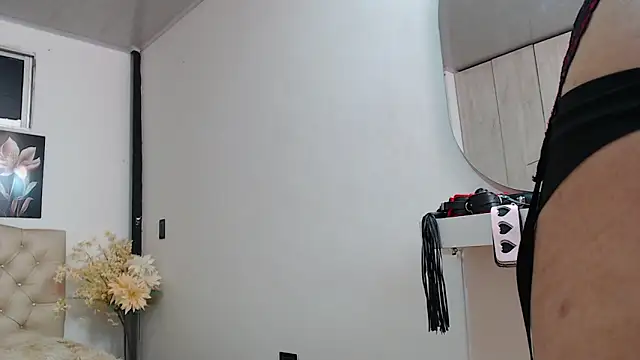 Chat XXX ao vivo de pinky_f00x