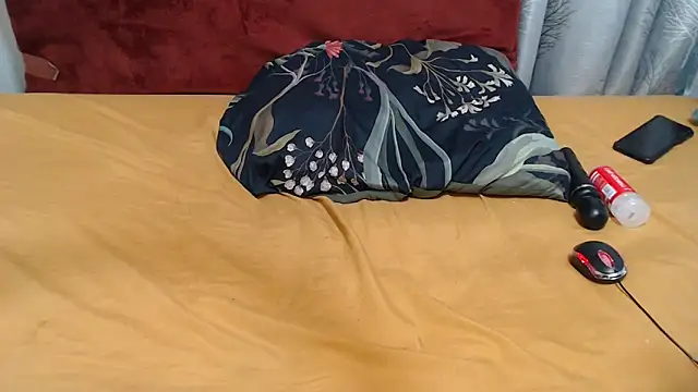 Živý XXX chat WEPUSSY23XX