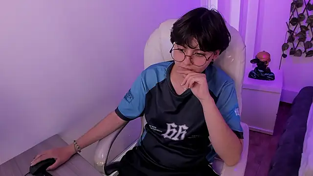 Nathaly_ds live XXX chat