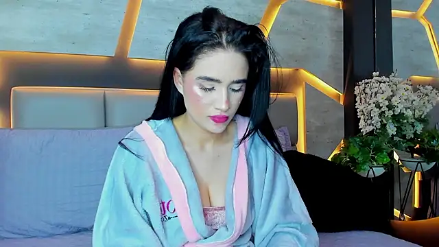 Valeriabigass: απευθείας συνομιλία ΧΧΧ