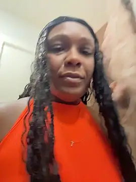 Pokazy przed kamerką – TilaTotti